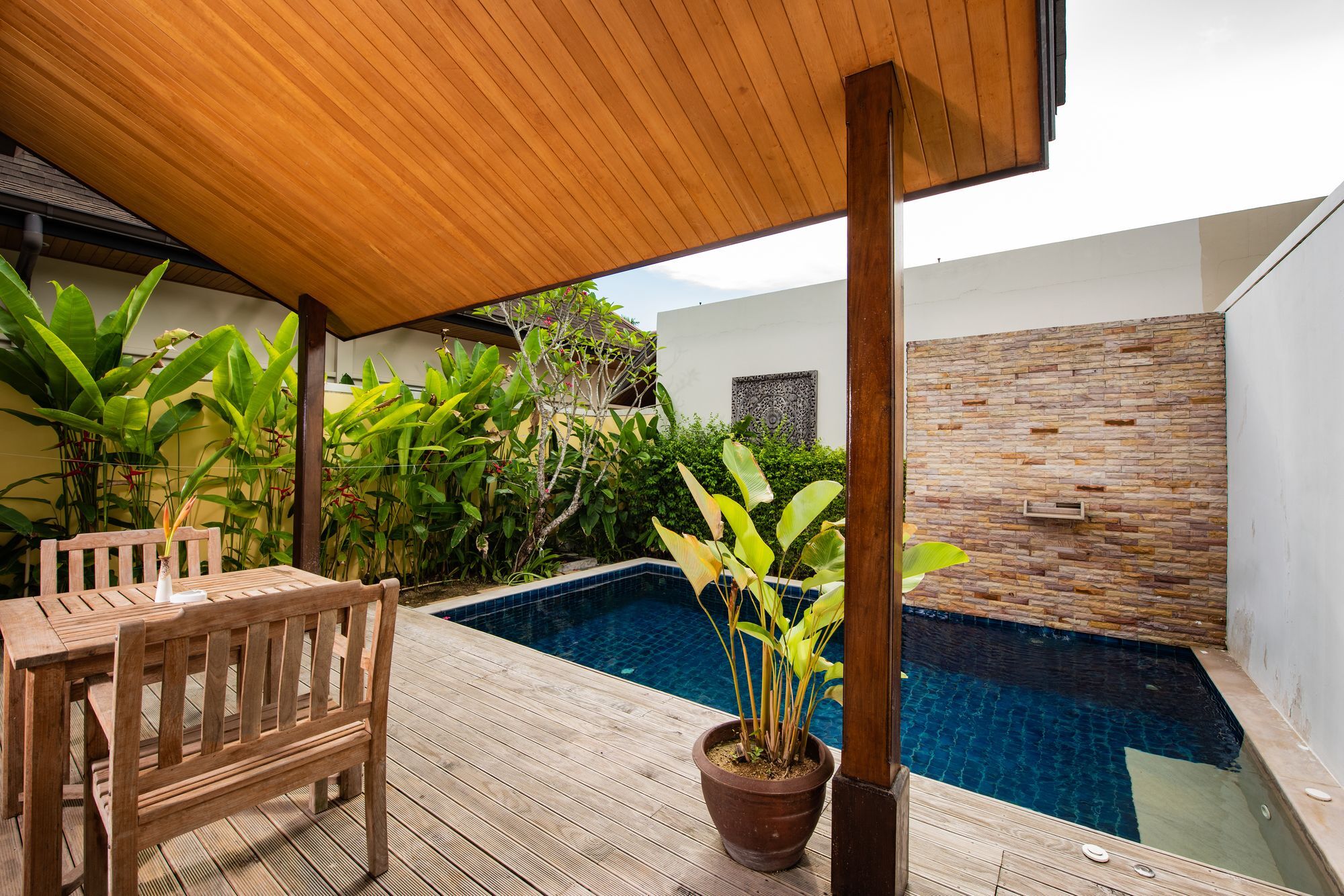 Tiara Villa Phuket Exterior photo