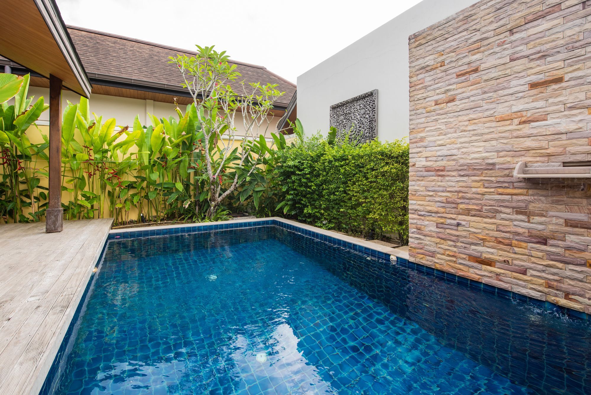 Tiara Villa Phuket Exterior photo